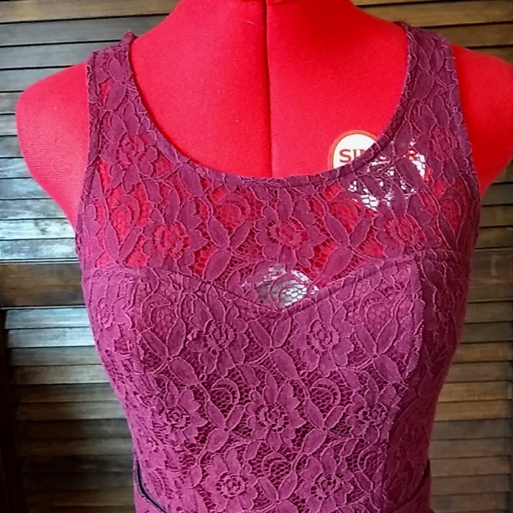Ina Dress - Picture 3 of 9